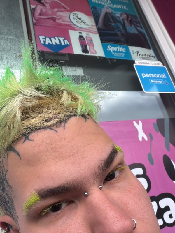 Green-haired person spotted at Ushuaia beverage display