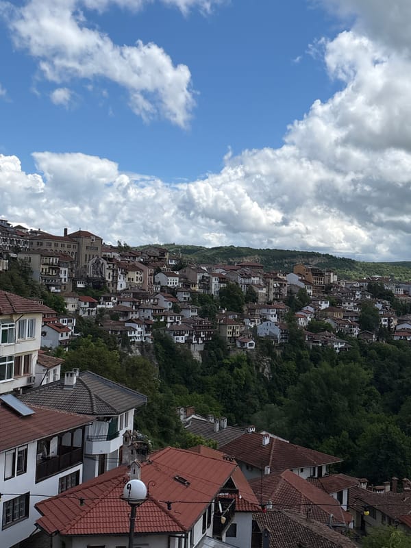 Morning scenes captured in Veliko Tarnovo's hillside neighborhoods