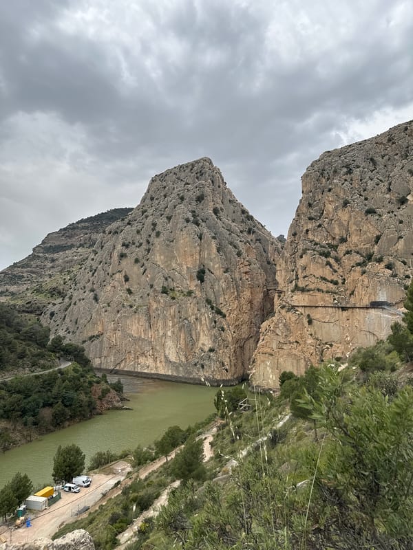 Tourist captures scenic views of El Chorro gorge landscape