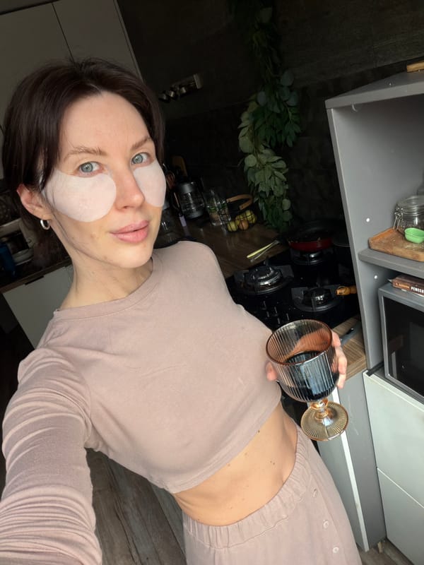 Woman takes morning mirror selfies in Perm apartment
