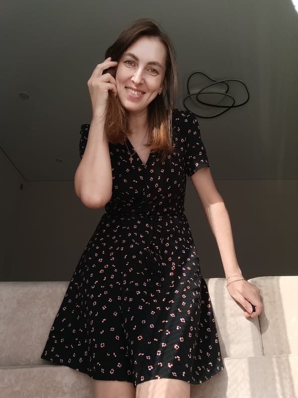 Domestic life moments captured in Chaikovsky homes during afternoon
