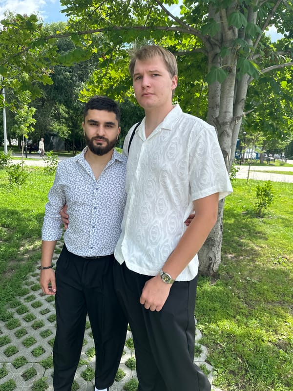 Graduation day in Saratov, from park to ceremony hall