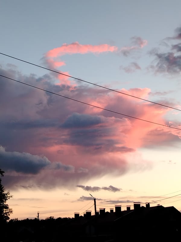 Dramatic sunset captured across Noviy, Russia on May 31