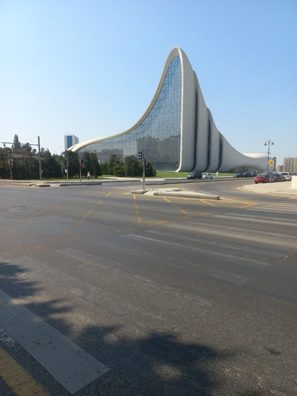 A summer morning across Baku's streets and landmarks