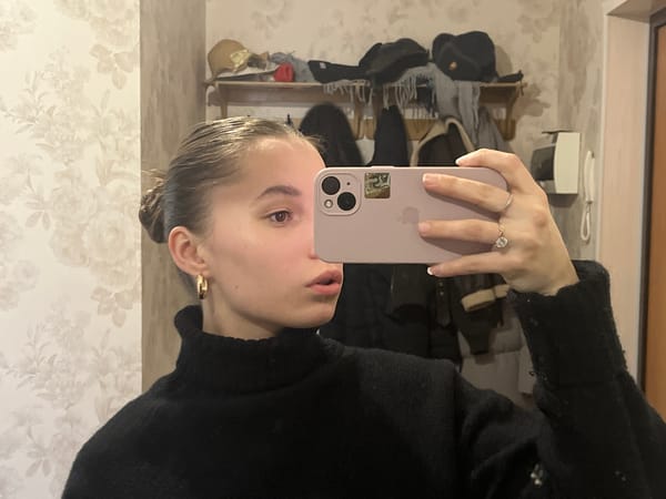 Daily life moments captured across Chaikovsky, Russia Friday afternoon