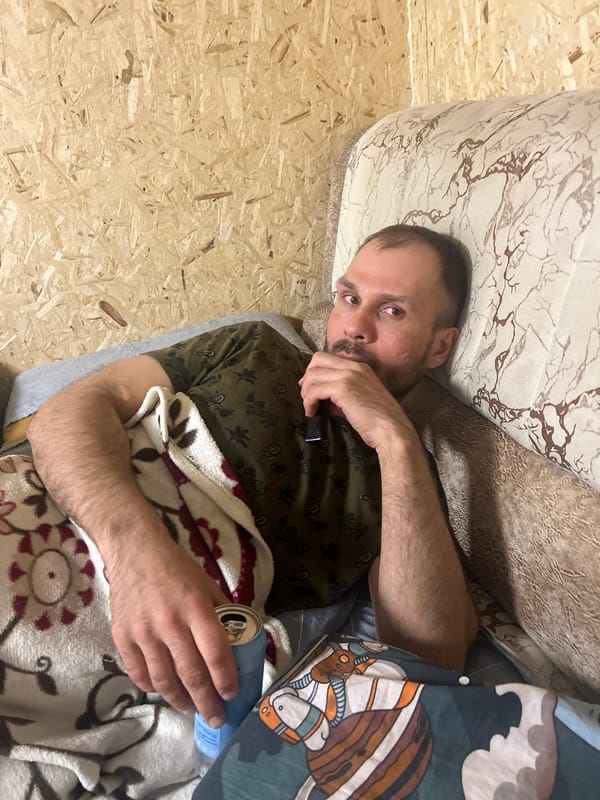 Evening family moments documented in Chaikovsky, Russia home