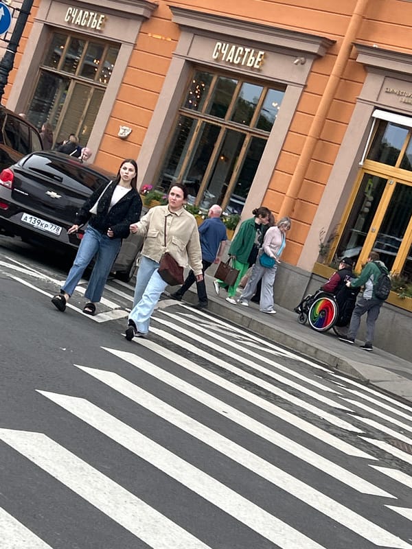 Afternoon walk through Saint Petersburg's historic center