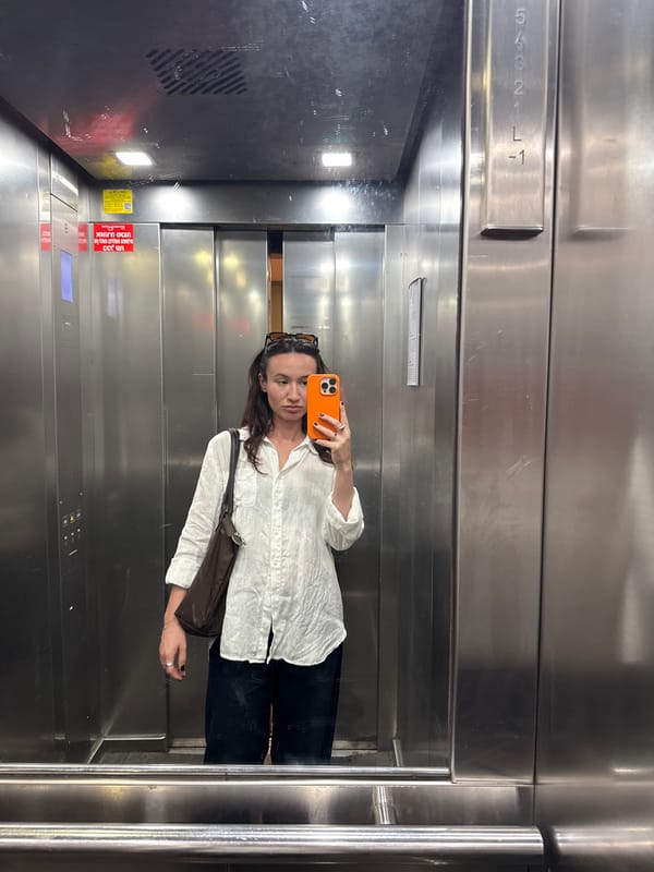 Woman spotted around Tel Aviv buildings, construction sites