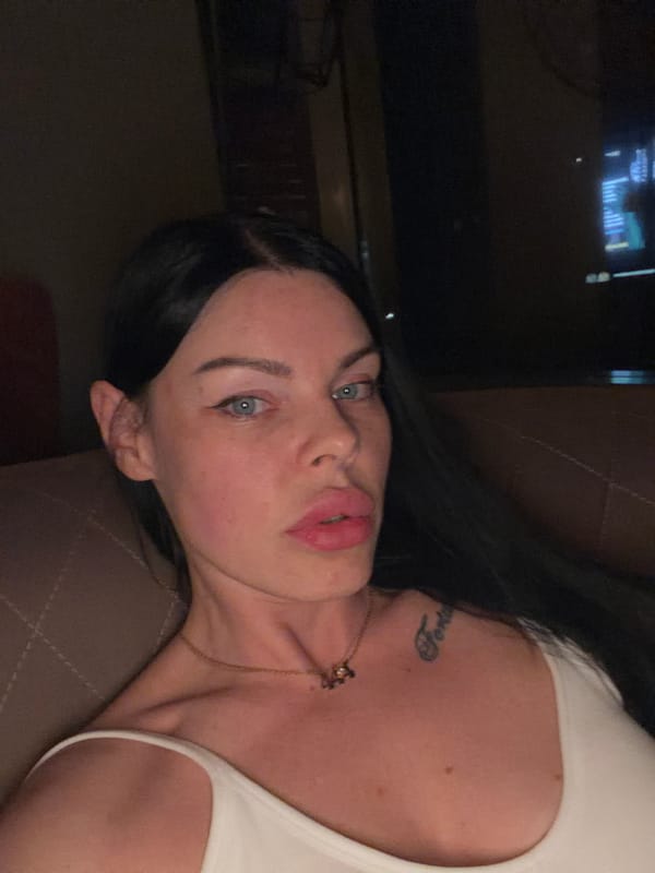 A night out in Ufa, selfies and a late drive