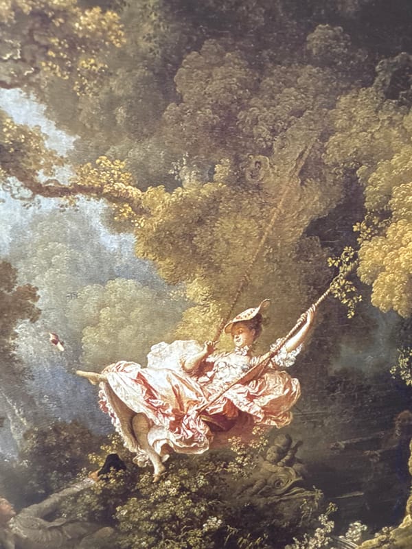 Evening documentation of art and street life in Puebla