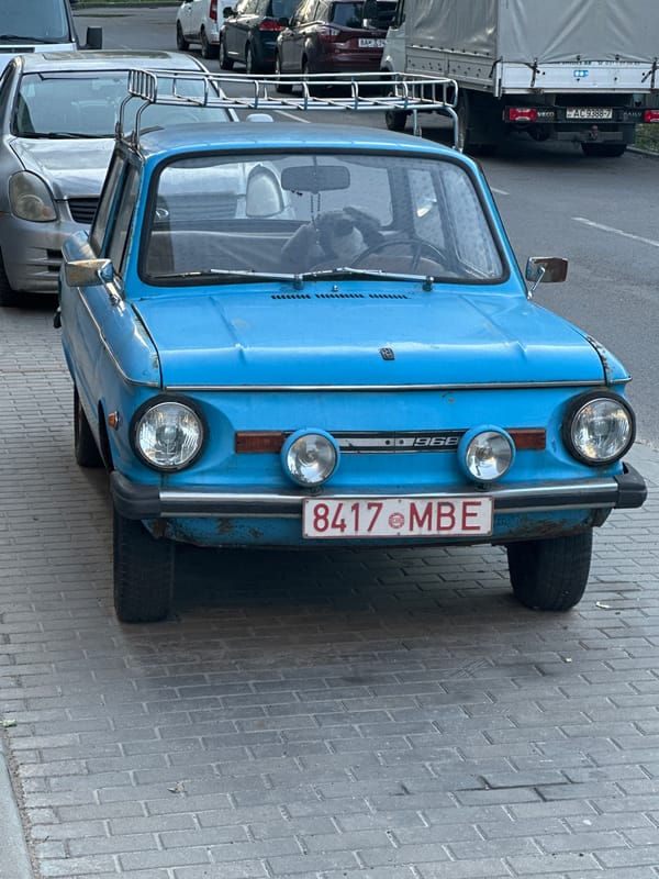 Vintage cars and street life documented in Minsk