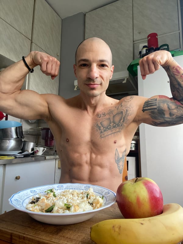 Man documents morning fitness routine and cooking in Pleven