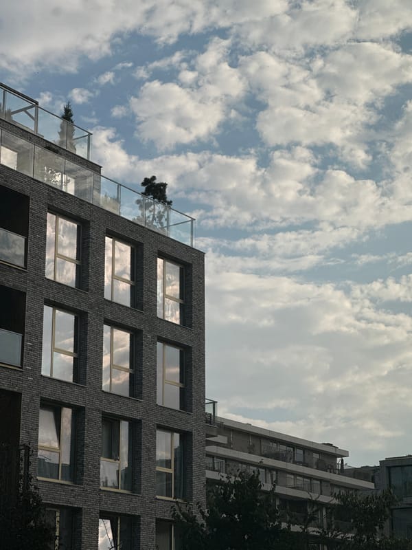 Lazy Amsterdam afternoon: apartment life and modern architecture