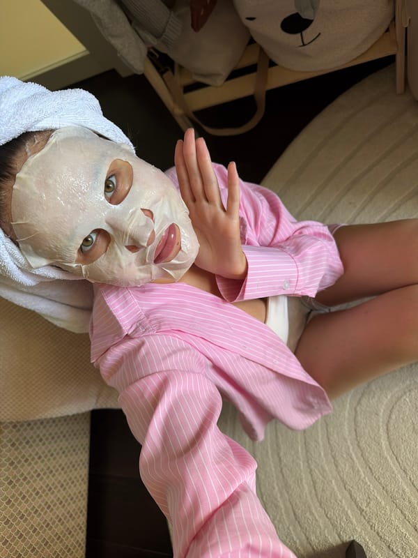 Morning Self-Care and Baby Moments Captured in Khimki