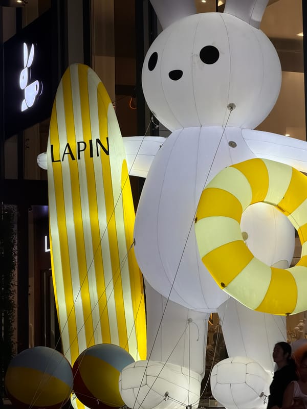 Inflatable cartoon decorations spotted in Đà Nẵng shopping venue