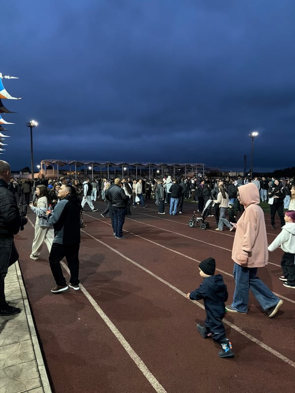 Evening concert draws big crowd to Aznakayevo stadium