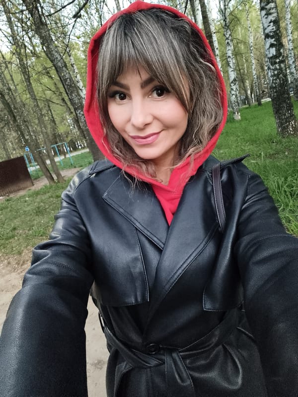 Family visits war memorial, parks in Chaikovsky, Russia