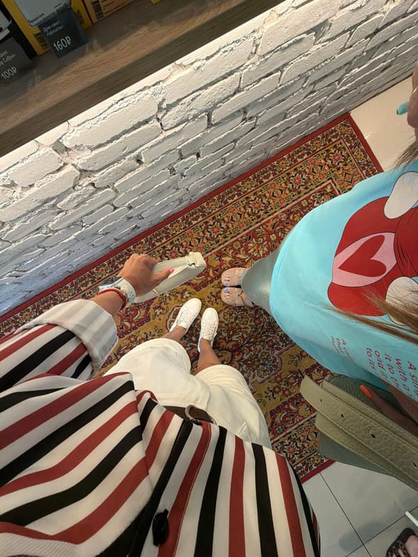 Cafe visit and mural selfies in Birobidzhan, Russia