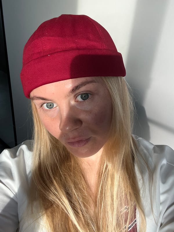 Indoor selfie session in Vologda mixing sporty and styled looks