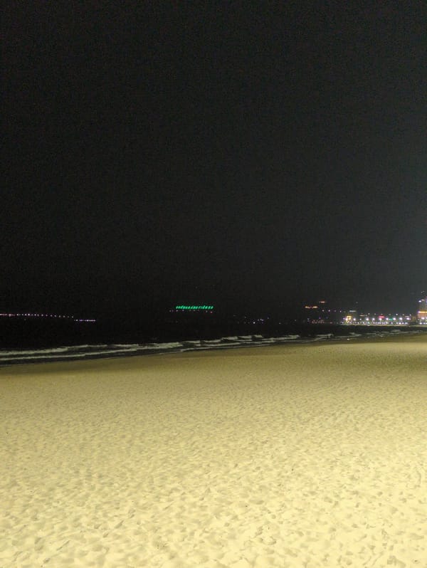 Night scenes captured across Quy Nhon Ward waterfront areas
