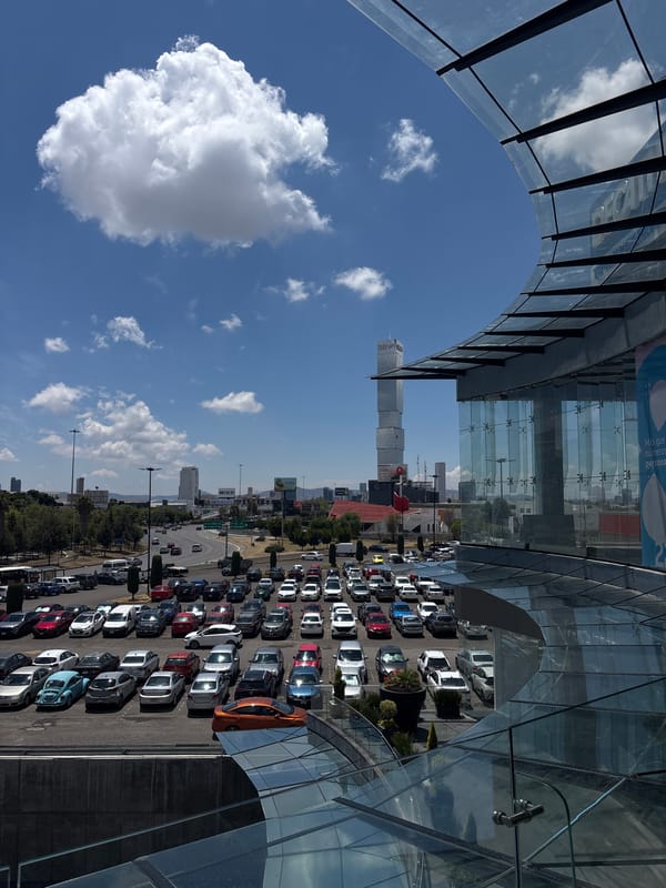 Traffic and urban scenes documented across Puebla metropolitan area
