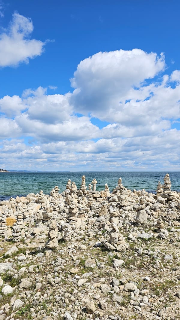 Stone stacking observed on Varna beach shoreline