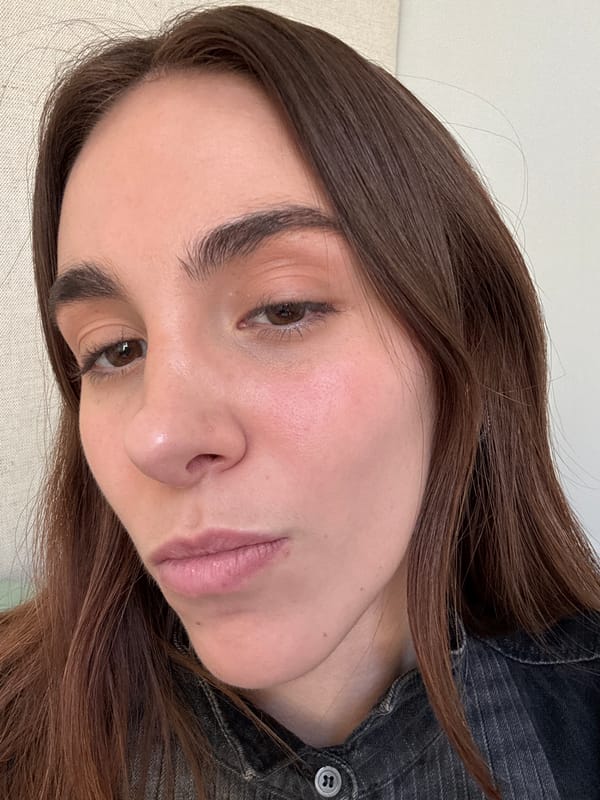 Indoor portraits and art documented in Paris