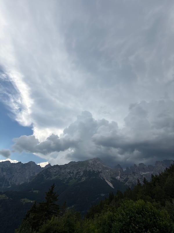 Afternoon exploring Molveno's lake, mountains, and village details