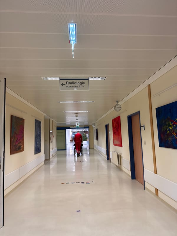 Medical care and MRI procedures documented at Amstetten hospital