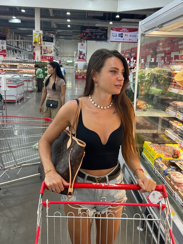 Morning grocery run at Makro in Baan Hua Thanon, Thailand