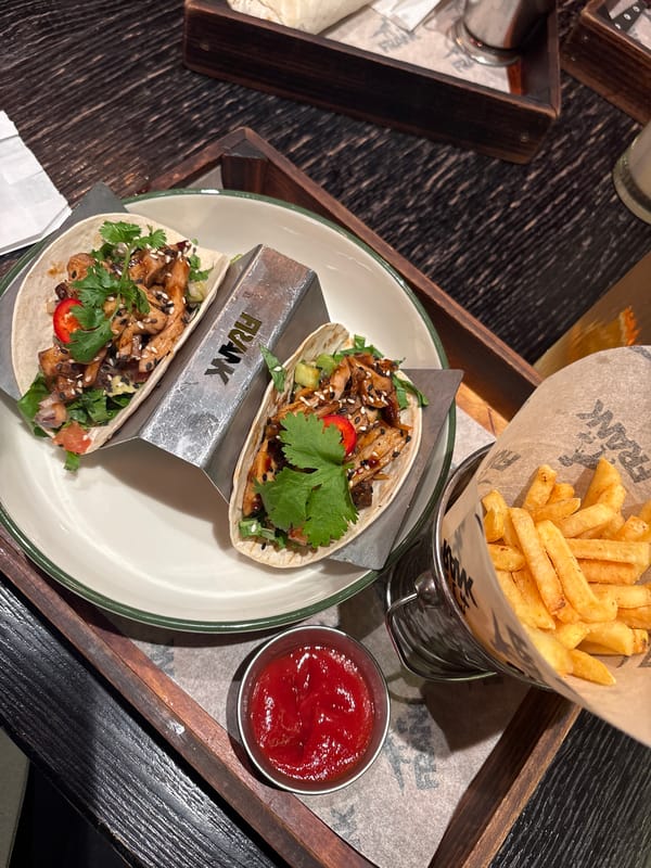 Dining experience documented at Saint Petersburg restaurant
