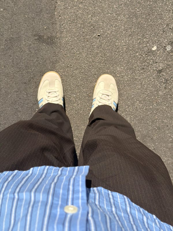 Person in striped clothing observed on Milan street