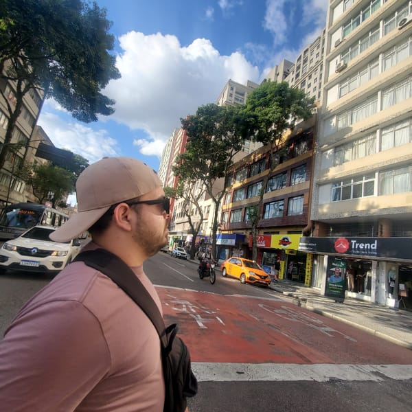 Street photography documents Curitiba's urban landscape and public art