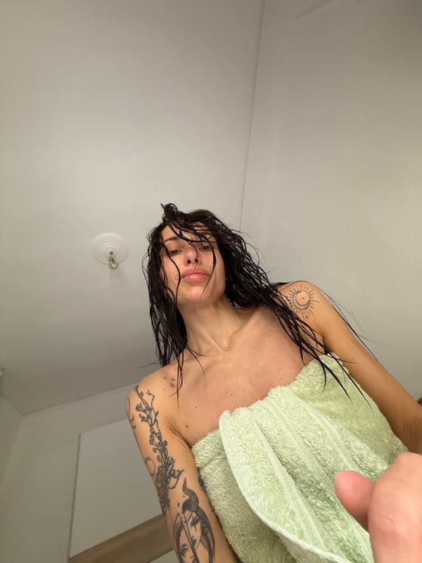 Spring blooms and citrus harvest observed in Chania, Greece