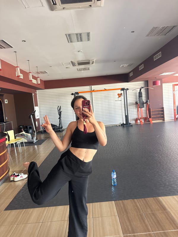 Gym selfie session in Burgas, Bulgaria.