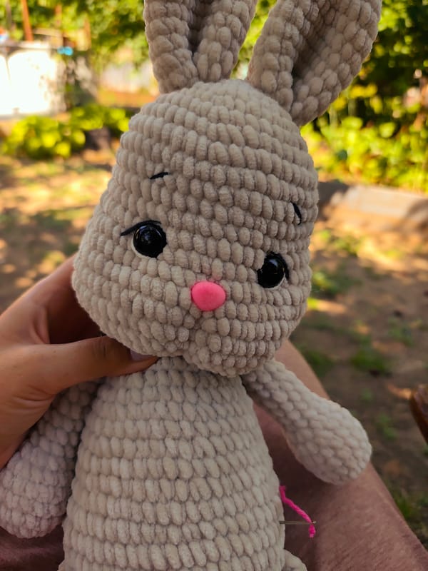 Handmade crochet bunnies, some still in progress, in Durlești