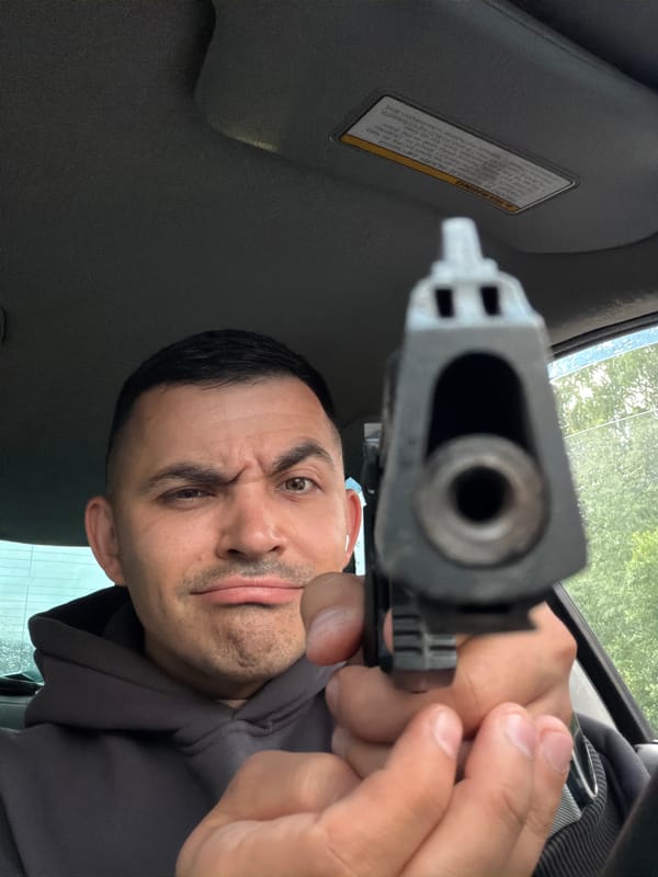 Car selfie session in Izhevsk includes repeated handgun display