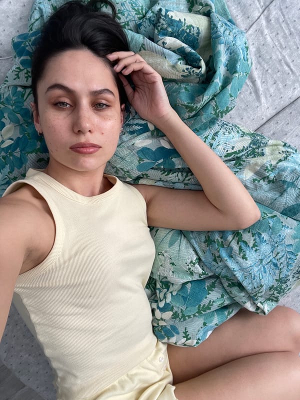 Morning selfies and snacks captured in Izhevsk apartment