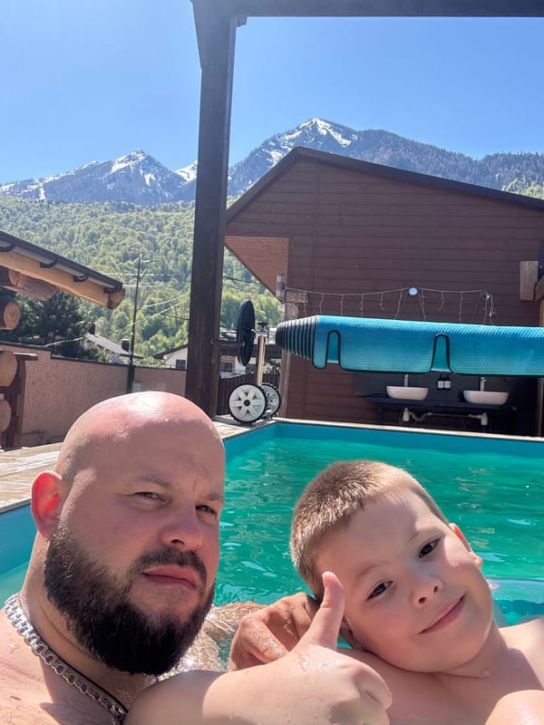 Weekend morning scenes captured across Krasnaya Polyana resort town