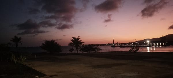 Evening waterfront scenes documented in Porlamar, Venezuela
