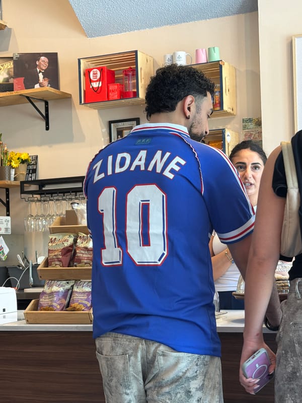 Man in Zidane jersey spotted at Montreal café