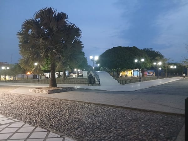 Evening scenes captured in Tinaco, Venezuela plaza and church