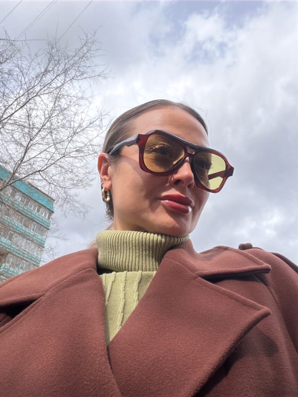 Morning glimpses of daily life in Krasnoyarsk