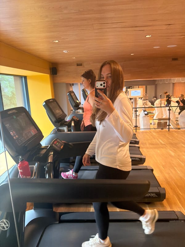 Gym day in Chelyabinsk, with a quick look outside
