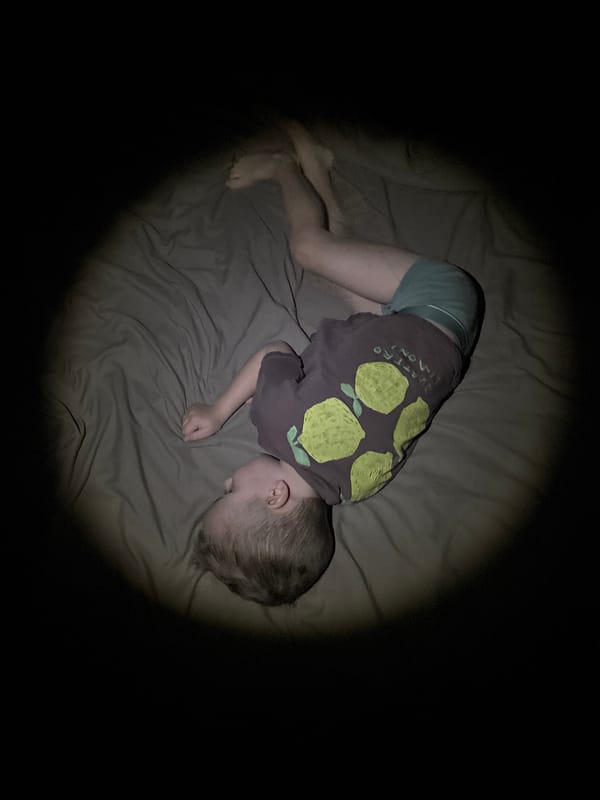 Casual indoor moments with children photographed in Chaikovsky, Russia