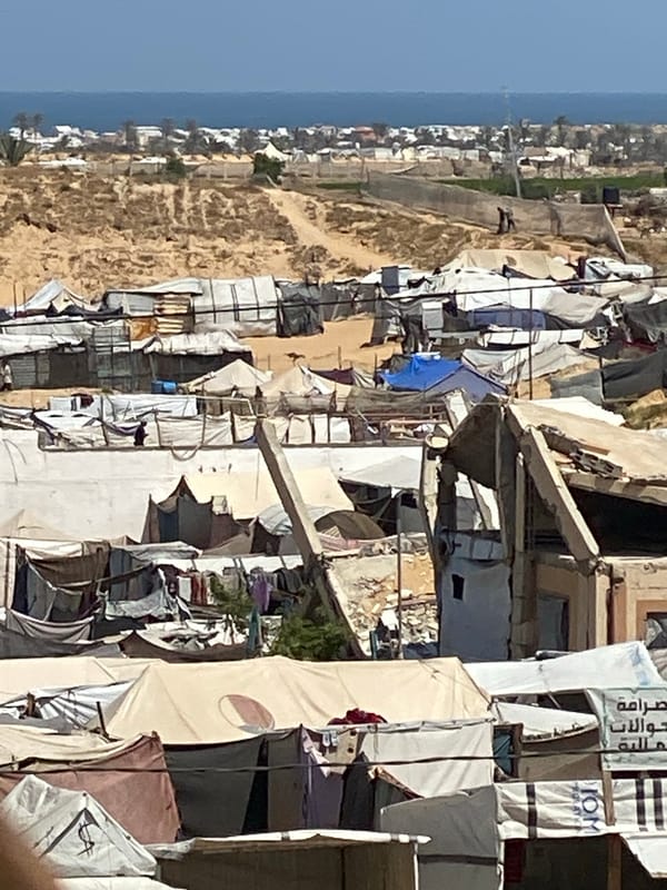 Destruction and displacement camps documented in Khan Yunis