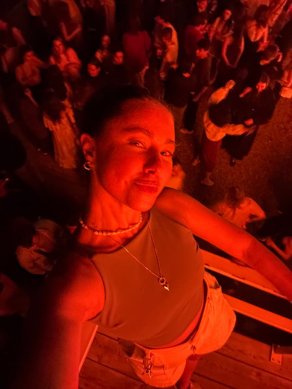 Outdoor nighttime party draws crowds in Kazan, Russia