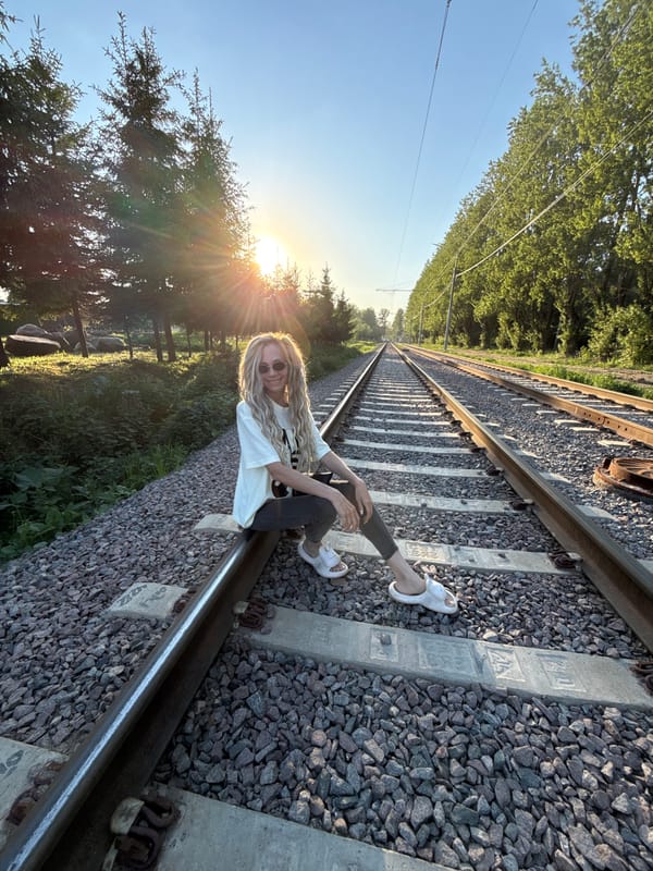 Woman photographed on railway tracks in western Russia