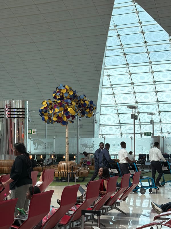 Morning retail activity documented at Dubai International Airport