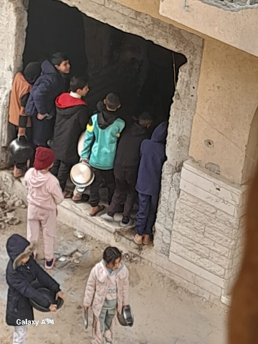 Daily life documented in Khan Yunis refugee settlements